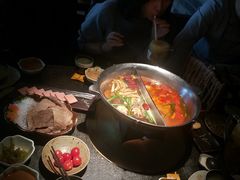 -湊湊火锅·茶憩(新中关购物中心店)