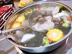 -官塘陈记鱼生·潮汕砂锅粥·牛肉火锅(潮枫路总店)