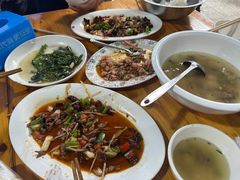 -九九牛肉馆(南山路店)