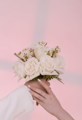 点击看大图 -挪娅婚纱摄影皇家会所