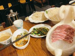-额尔敦草原涮羊肉·烧烤(冻青树总店)