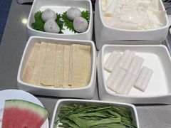 -海底捞火锅(杭州萧山宝龙广场店)