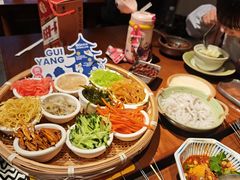 -包整·丝娃娃(甲秀楼景观店)
