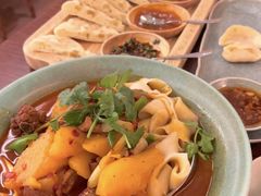 -欧提汗·新疆餐厅·清真(银都路店)