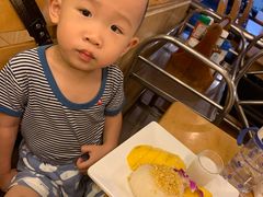 -J Daeng Seafood