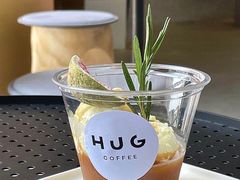 -HUG·拥抱咖啡(郑州宝龙广场店)