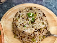 黑三剁炒饭-蜗牛小馆醉乡民谣云南菜(惠新西里店)