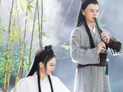 -九月鹰飞汉服摄影工作室