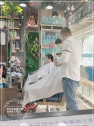 -阿兵荣辉美容理发有限公司