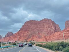 -天山神秘大峡谷