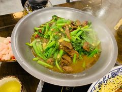 -黄桷树曹家私房菜(江与城店)