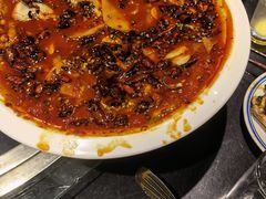 -挂旗柴锅鸡(蚌山区嘉年华店)
