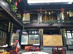 -蔼若春.传承三十年云南菜(金碧公园店)