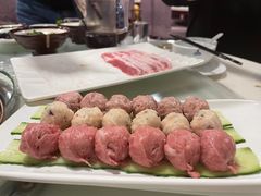 自制墨鱼丸-福寿斋·老北京铜锅涮肉·烤鸭(顺义总店)