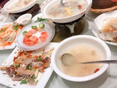 -鑫小城故事·藕汤·家常菜(台北一路总店)