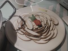 香菇-花田煮鲜牛肉火锅(钟楼众汇店)