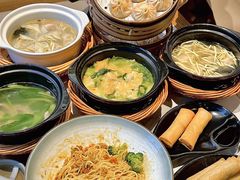 -馋三尺蟹粉小笼(人民广场店)