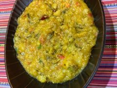 -香巴拉云南餐厅(华莱坞店)