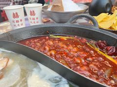 -赵美丽·重庆社区火锅·直营店(火车东站·中豪国际店)