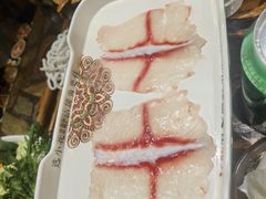 丽江斑鱼片-老牌坊云南鱼豆花火锅(爱建店)