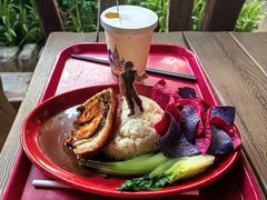 脆皮猪肉卷饭-Tangled Tree Tavern 老藤树食栈