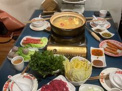 -邹开喜·小海鲜醉鸡煲·潮汕鲜切牛肉店(襄阳北路店)