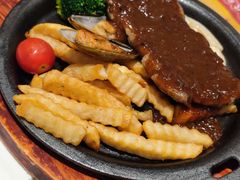 -香港新发烧腊茶餐厅(书城店)