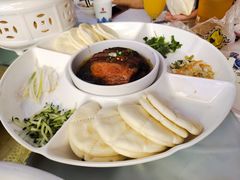 梅菜扣肉夹饼-百姓渔村(建设路店)