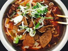 -薛记襄阳香辣牛肉面(平安路店)