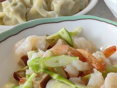 -巧克力渔家.小船海鲜胶东菜(万平口店)