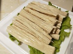 -老佛爷炭火蛙锅直营(清滨路总店)