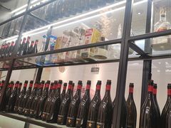 -嗨辣小聚·盘锦河蟹·海鲜烧烤龙虾(盘锦十年好店)