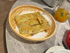 -大中华酒楼·主席武昌鱼·武汉美食地标(江汉路步行街店)
