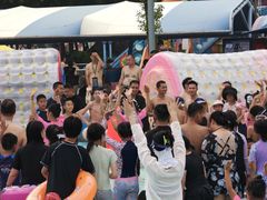 -欢乐水魔方水世界