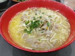 酸汤肥牛面-华中科技大学东教工食堂