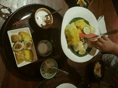 android_upload_pic-DiAtas by Art Cafe Bumbu Bali