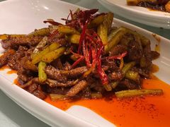 干煸牛肉丝-尘香•传统川菜(创汇首座店)