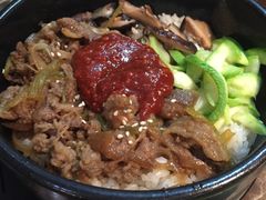 烤牛肉拌饭-猪啊牛呀羊啊铜盘烤肉(正大广场店)