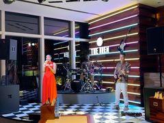 -The BREW·酿餐厅(浦东嘉里大酒店)