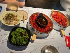 -巴厘龙虾·榜首油焖大虾(音乐学院·沿江酒馆店)
