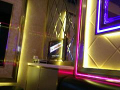 -Huange欢歌KTV(欣都龙城vcpark购物中心店)