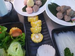 -马家斑.鲜鱼火锅(松湖万科店)