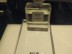 -王权免税店(廊曼机场店)