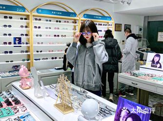 西安路宝藏眼镜店|99元get防蓝光镜片️