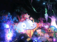 android_upload_pic-北京欢乐谷