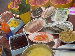 -四囍码头海鲜烧烤自助火锅(外滩南京东路悦荟广场店)