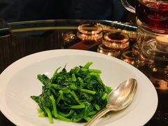 五粮液炒豆苗-北京四季酒店·采逸轩