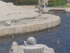 -亚龙湾中心广场