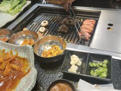 -臻牛烤肉