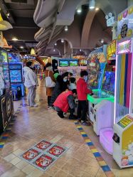 -卡通尼乐园(上海安亭店)